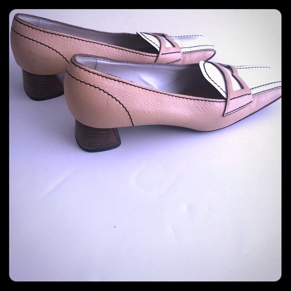 Prada authentic vintage Tan and white loafers - Picture 1 of 8